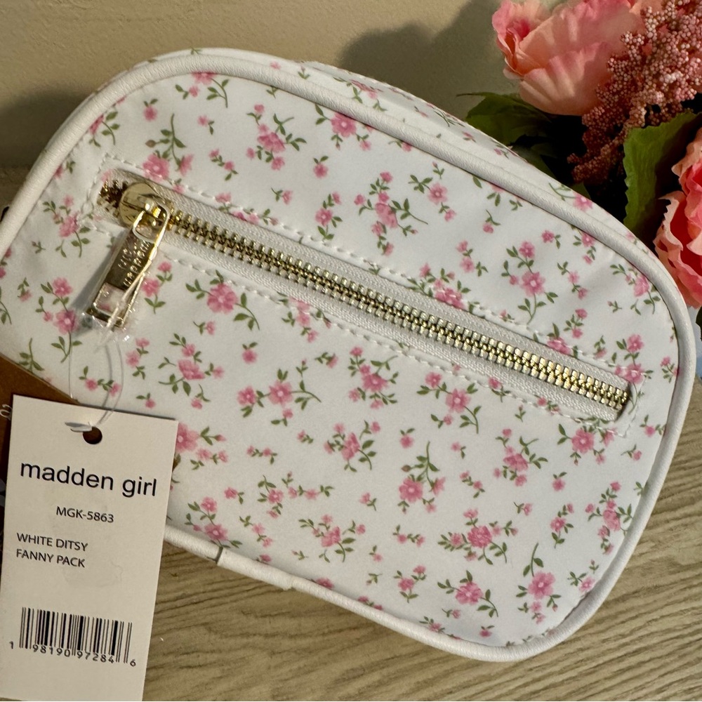 Madden Girl White and Pink Floral Fanny Pack Belt Bag - NEW - Picture 3 of 10